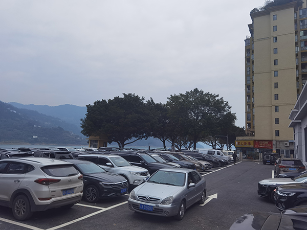 云阳口岸停车场3.jpg