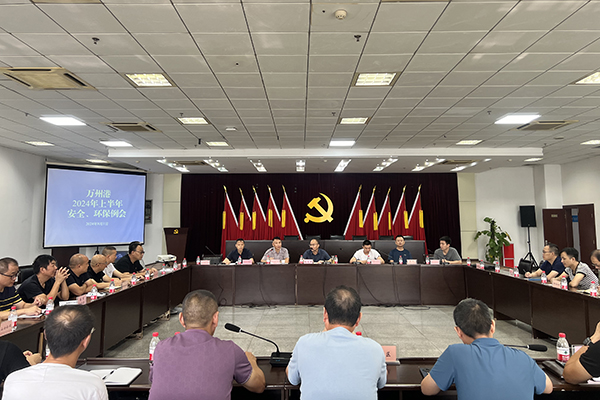 聚会照片1.jpg